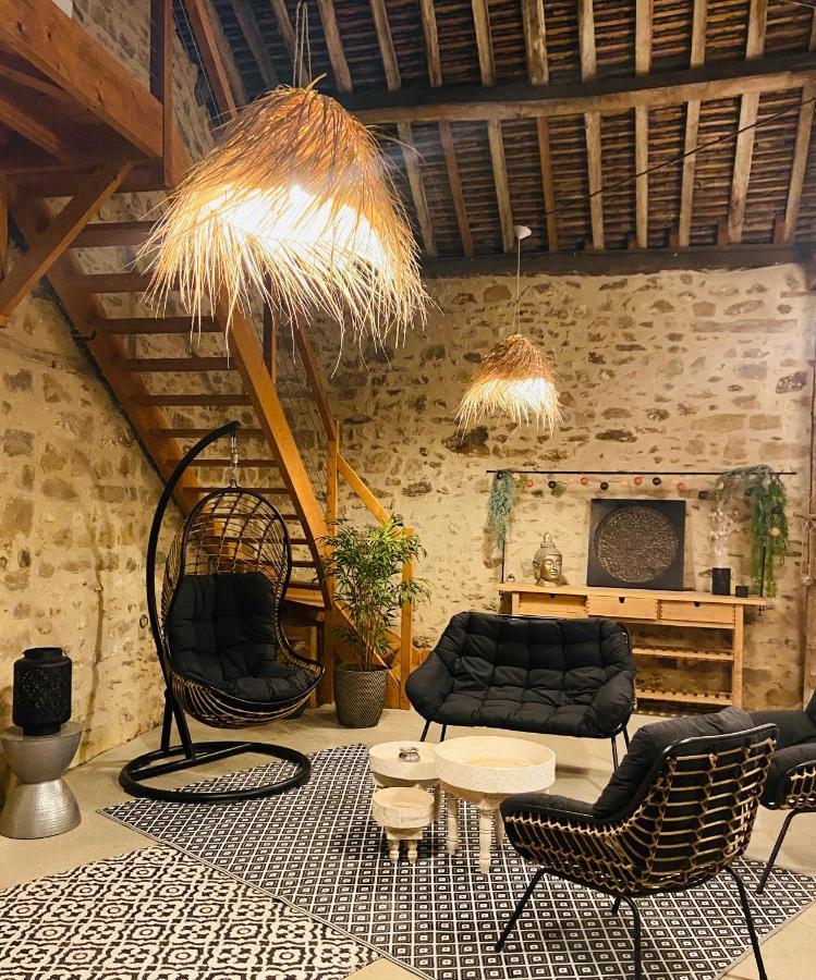 La Planque - Chambres Avec Jacuzzi Fleury-en-Biere Buitenkant foto