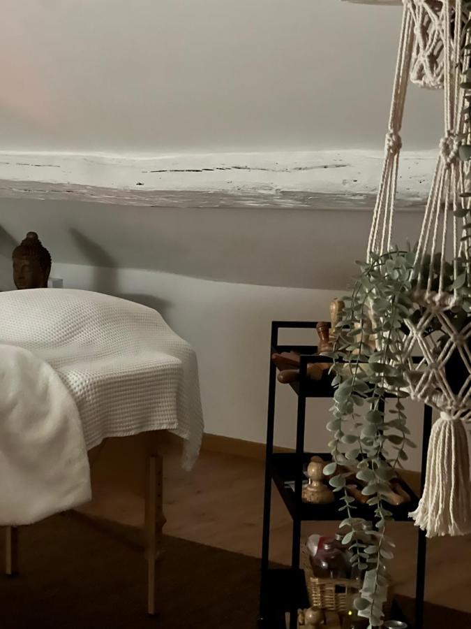 La Planque - Chambres Avec Jacuzzi Fleury-en-Biere Buitenkant foto